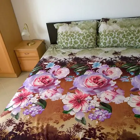 Guest house House Of Flowers